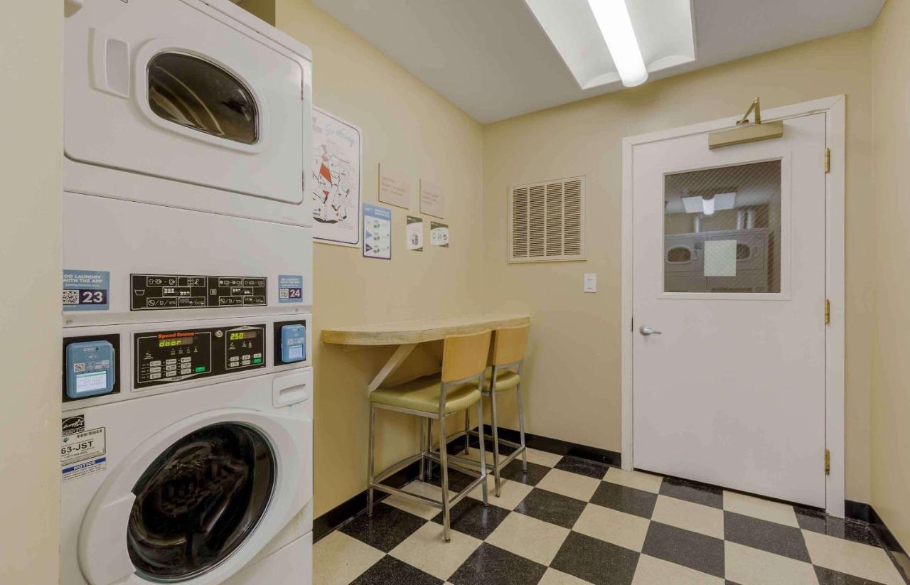 Extended Stay America Suites - Chantilly - Dulles Екстер'єр фото